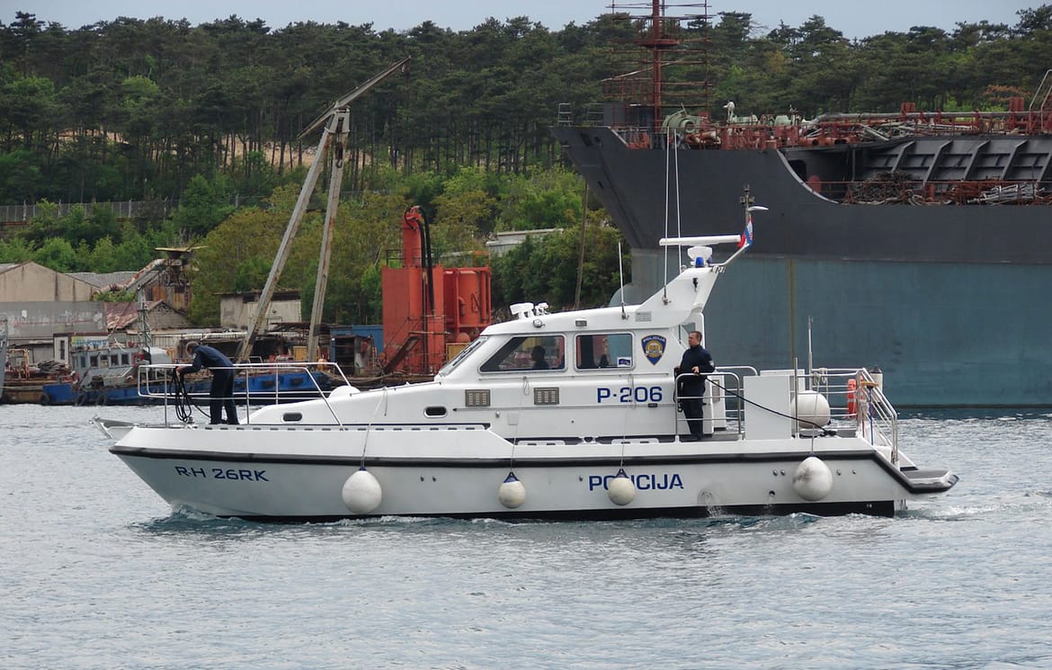 Pomorska policija u Rijeci prodaje rashodovane motore s ovog plovila - Evo i detalja...