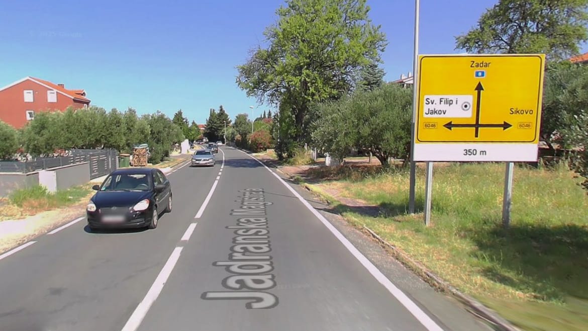 Kod Svetog Filip Jakova poginuo pješak - Udario ga motocikl