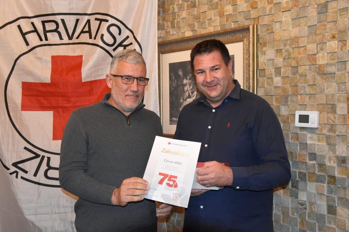 PONOS KAŠTELA Uručena priznanja višestrukim dobrovoljnim darivateljima krvi