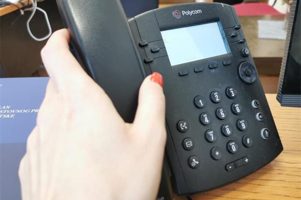 Pulska policija: "Ne nasjedajte na pozive lažnih liječnika!"