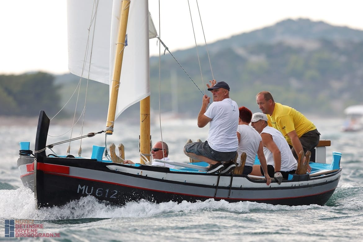 BETINA Predstavljanje knjige "Betinska brodogradnja - etimologijski rječnik pučkog nazivlja"