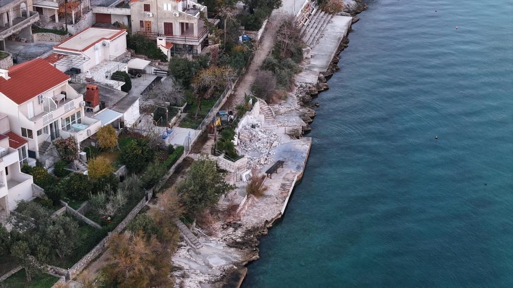 ŽUPANIJA POTVRDILA: "Ronilački centar Trogir nema niti je imao koncesiju na pomorskom dobru u Okrugu Gornjem. "Što je sve ove godine radio općinski načelnik i zašto nije štitio pomorsko dobro kad mu je to zakonska zadaća?