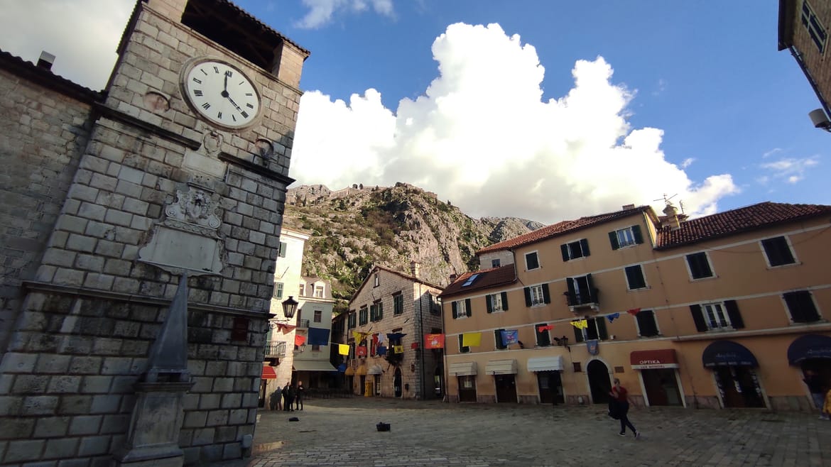 Obitelji hrvatskih pomorskih kapetana u Boki Kotorskoj oteta imovina za vrijeme rata - Ročište za povrat na sudu zakazali na Božić u 8.30!