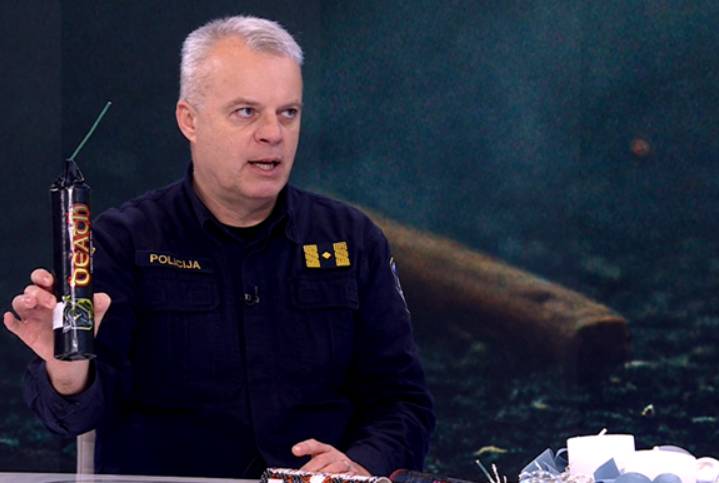 Voditelj Protueksplozijske službe MUP-a: "Ovo smo počeli nalaziti kod maloljetnika. Usporedivo je s bombom i većina dolazi iz Italije"