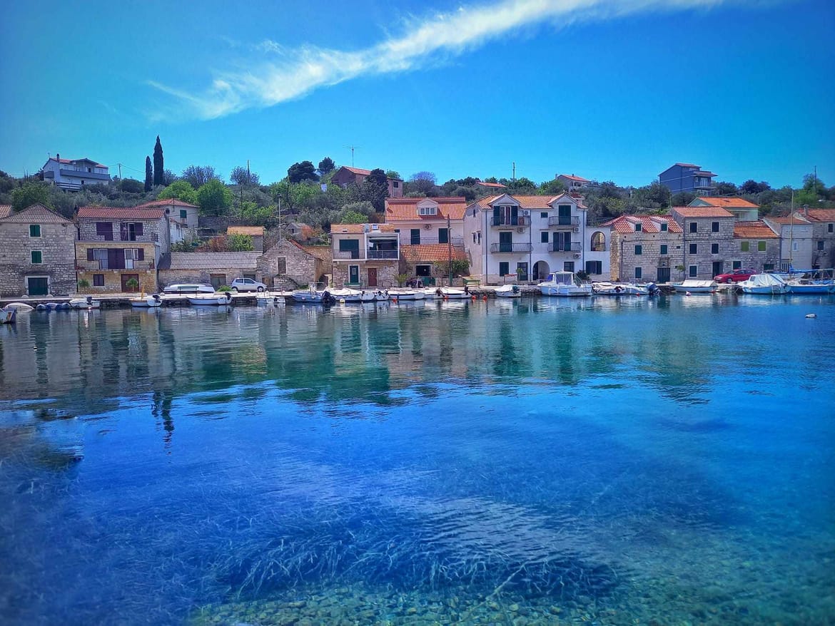 Građanska Inicijativa s Drvenika: "Korištenje grobnih mjesta nepravedno je uređeno"