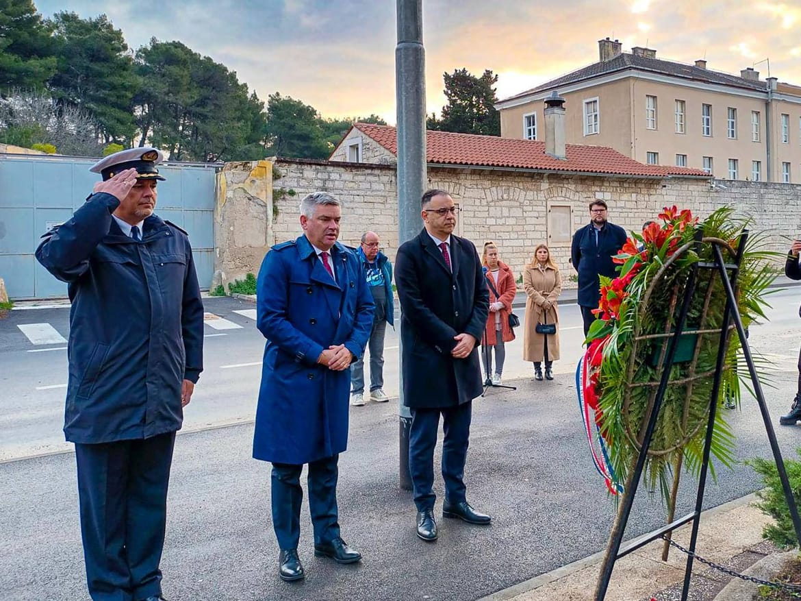 79. obljetnica pogibije pulskih antifašista: "Prisutni su bili i predstavnici Hrvatske ratne mornarice"