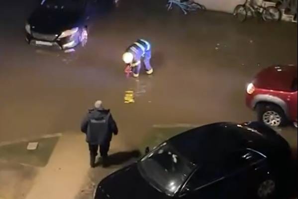 Nevrijeme u dolini Neretve, u Pločama poplavljena cijela ulica