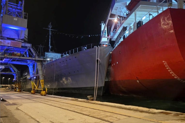 HAVARIJA U RIJEČKOJ LUCI Turski teretni brod udario u Titov "Galeb"