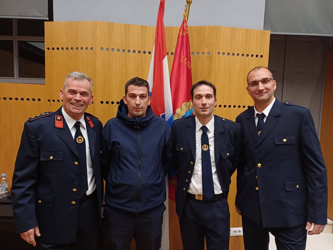 DVD Skradin dobio novo vodstvo: "Vatru gasi brata spasi!"