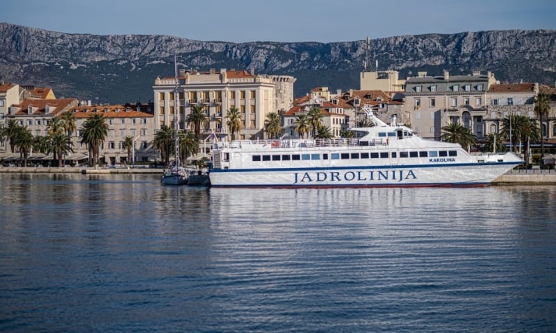 Agencija za obalni linijski pomorski promet: "Promet putnika i vozila tijekom 2025. godine zabilježio je rast, a ovo su najprometnije linije"