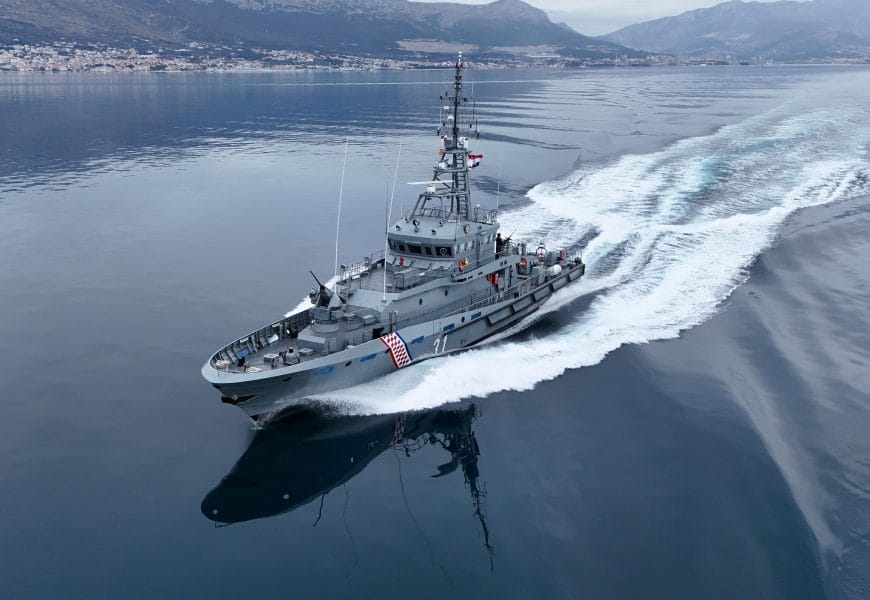 MORH preuzeo vlasništvo nad nedovršenim brodovima u Brodosplitu - Lučka kapetanija ih izbrisala iz civilnog registra!