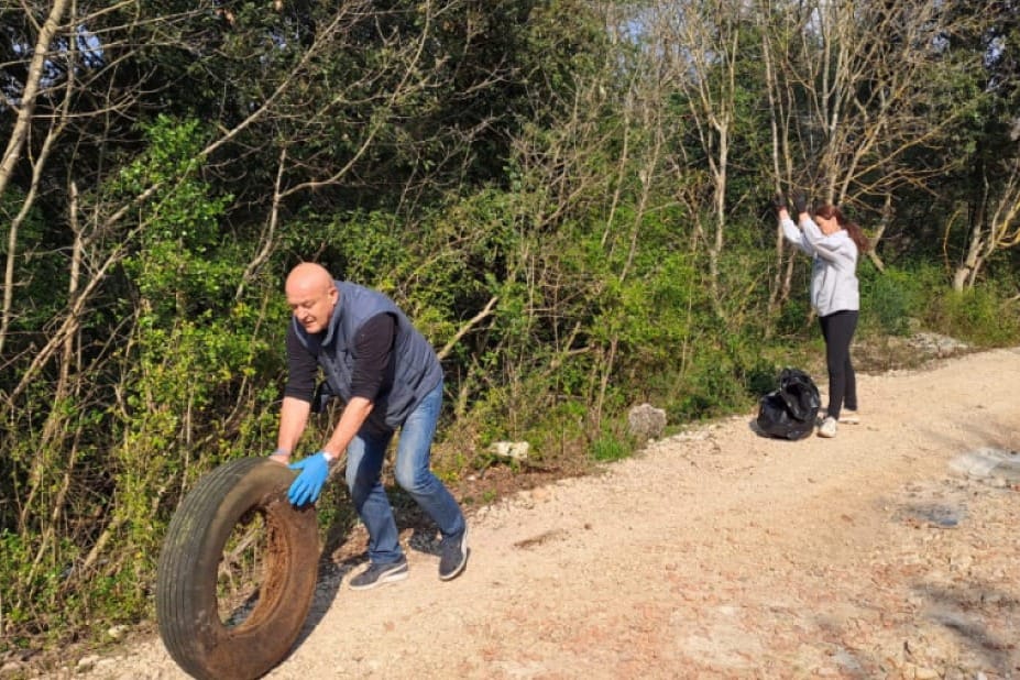 "NE BUDI TOVAR, ČUVAJ OPĆINU VRSAR" - Eko akcija nastavlja se ovaj vikend!