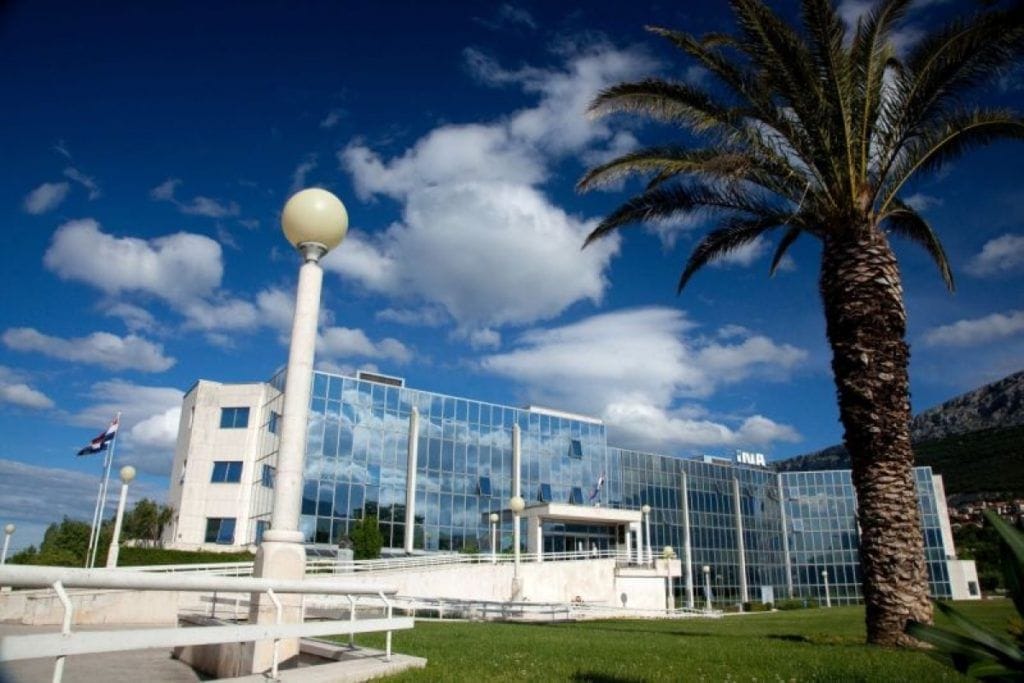 "Gušti i talenti" u Solinu - prve samostalne izložbe dvoje talentiranih umjetnika