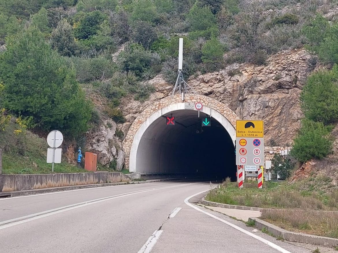 Hrvatske ceste zatvaraju tunel na Hvaru - Evo i zašto!