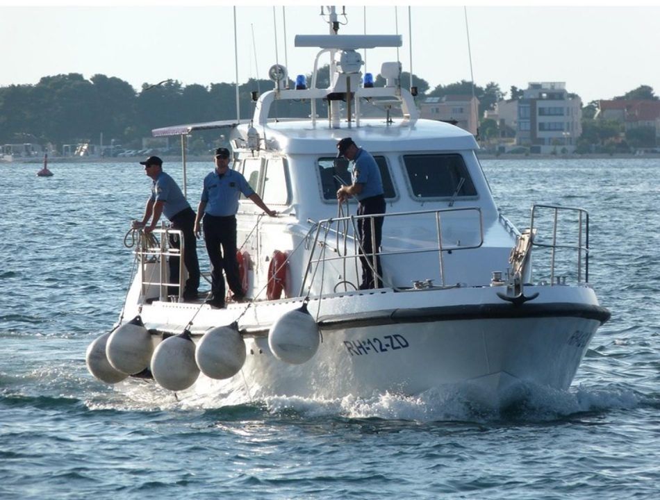 Na Hvaru iz mora izvučen mrtav muškarac – Hvaranin opisao: “Pokušavali su ga oživjeti 45 minuta!”