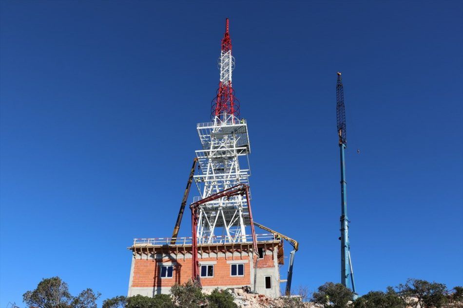UGLJAN Niče novi odašiljač visine 30-katnice