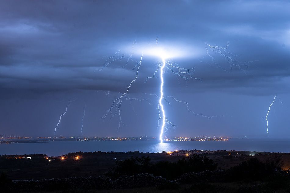 Stiže pogoršanje vremena: Pljuskovi s grmljavinom u noći na subotu