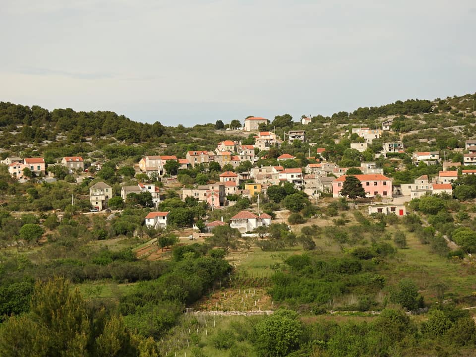 Lopov na Žirju provalio u kuću i ukrao namještaj