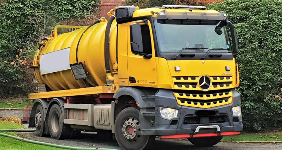 Vijećnik Zadarske županije upozorio: “Bibinjci su prisiljeni septičke jame prazniti po šumama”