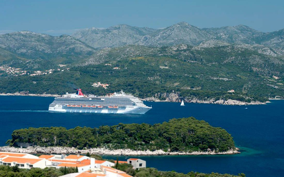 Dubrovčani podijeljeni oko ponovnog prihvata kruzera