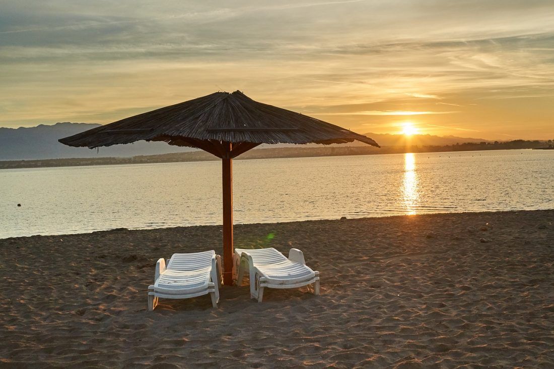 Sud oslobodio Novaljca koji je pobacao ležaljke s plaže i psovao Zagrepčane
