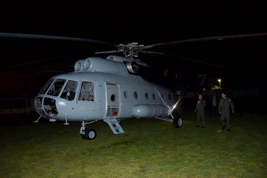 Vojska na Braču izvodi vježbe noćnog slijetanja