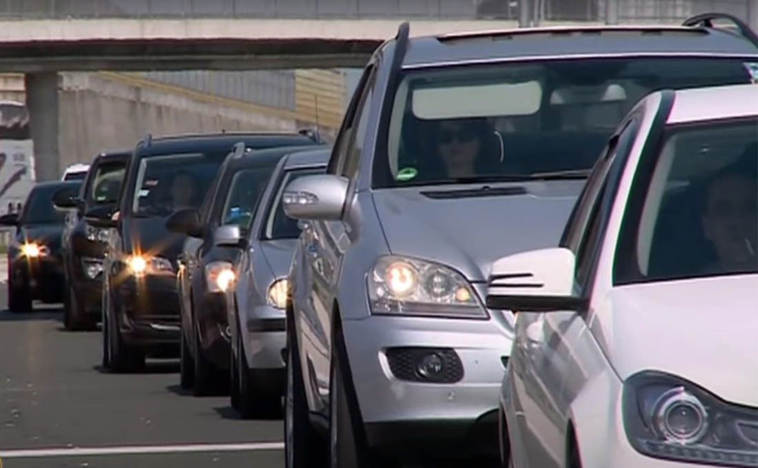 AUSTRIJANCI SE INATE Potpuni kaos na granici sa Slovenijom, putnici čekaju satima!