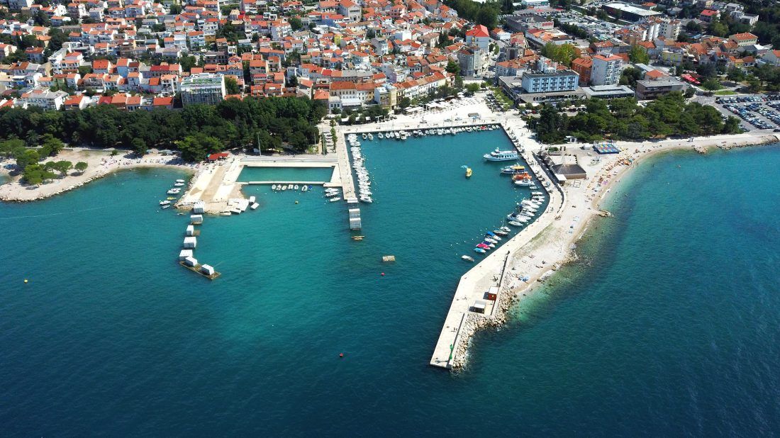 Grad Crikvenica neovlašteno zaustavio europski projekt dogradnje crikveničke luke – Radovi se nastavljaju