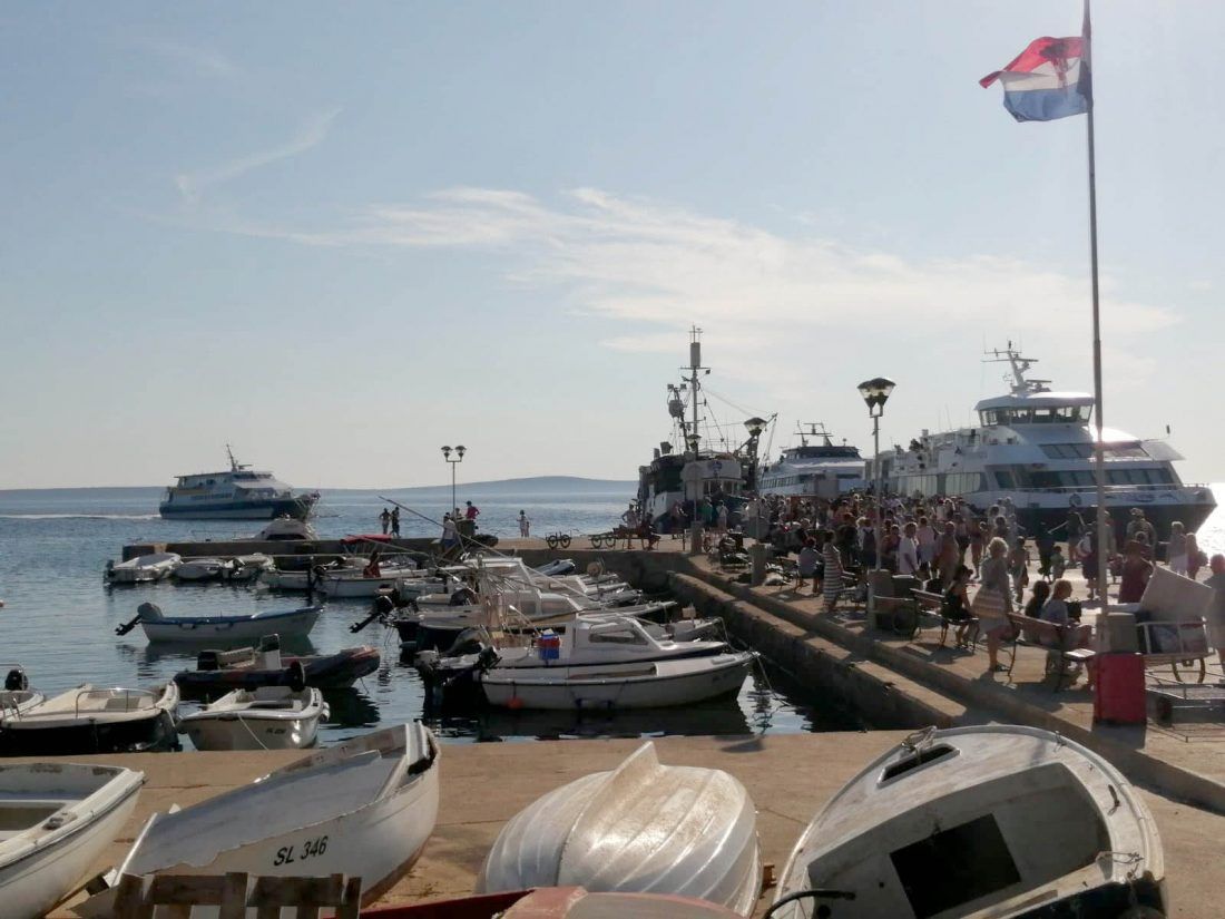 GUŽVA NA SILBI Tri katamarana stižu istovremeno