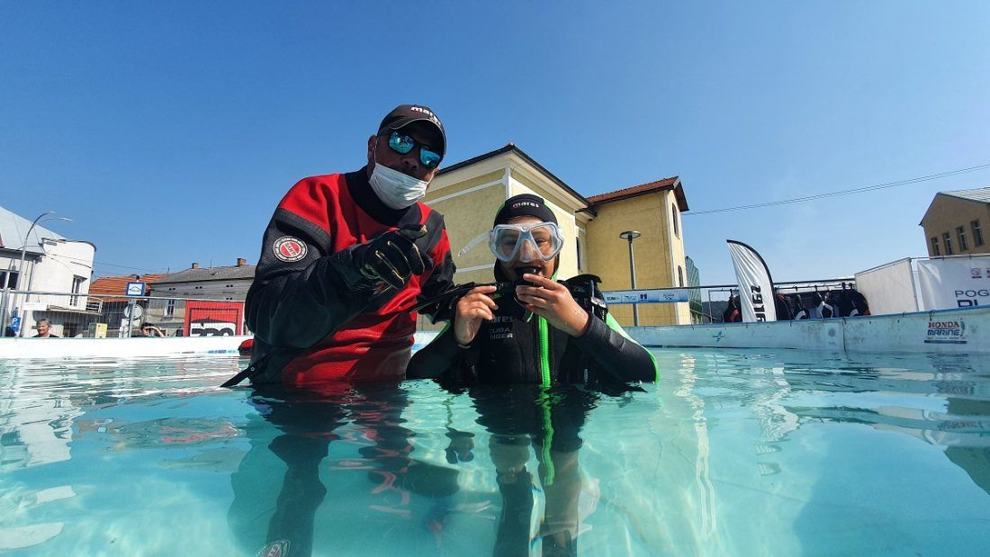 Ronilački spektakl na Ogulinskom festivalu bajke