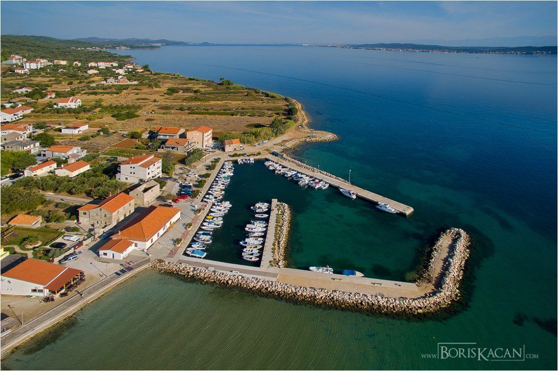 DOBROPOLJANA Novouređeno turističko lice pašmanskog bisera