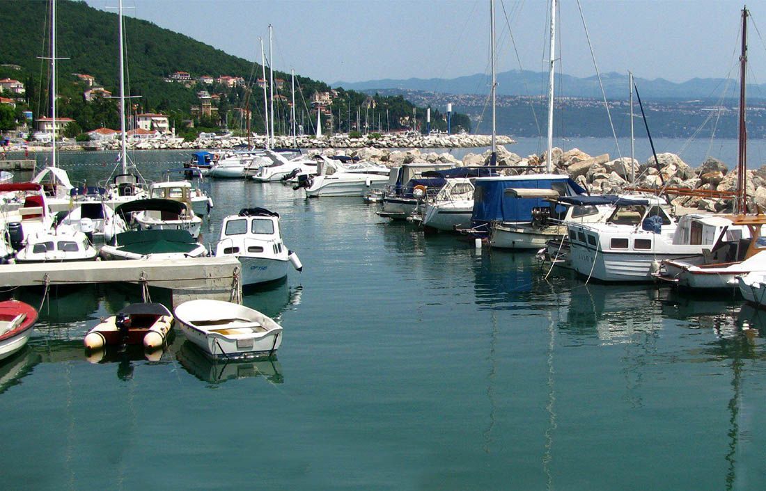 UHVAĆEN LOPOV Operirao po marini Ičići i krao dijelove motora