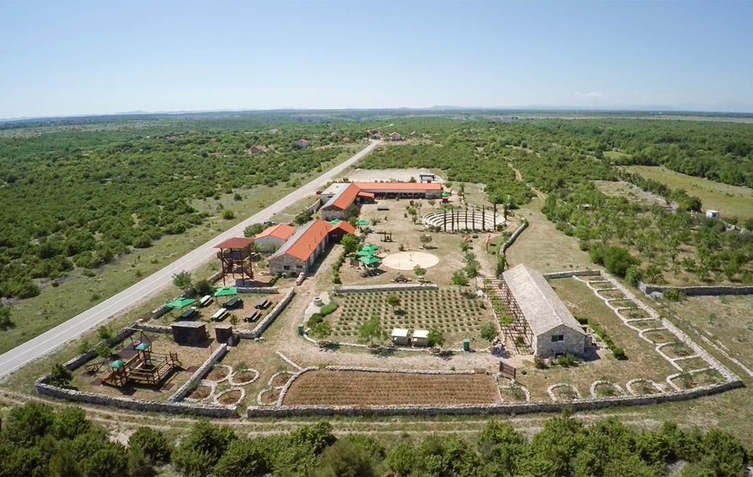 U konkurenciji 19 zemalja ETNOLAND u Pakovu Selu osvojio Međunarodnu nagradu za kreativni turizam