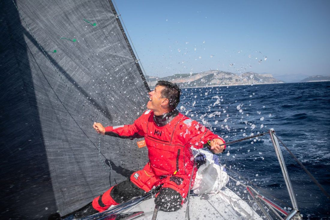 SUSAK ZA DVOJE Jedriličarski dnevnik Ivice Kostelića