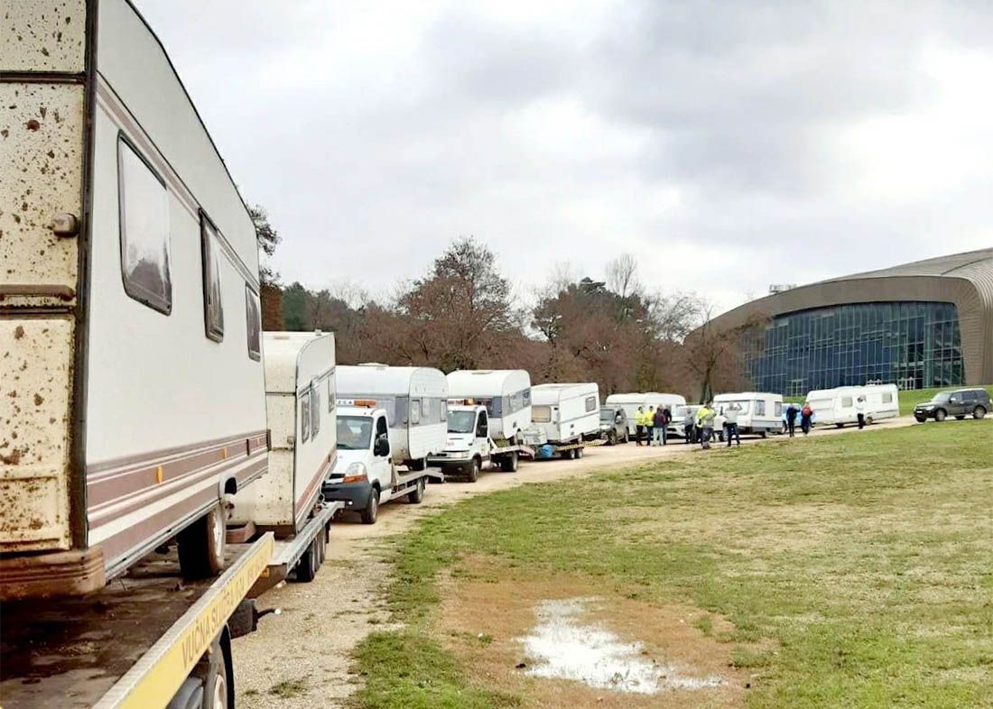 S Jadrana krenula kolona kamp kućica i kampera za nastradalo stanovništvo Banije