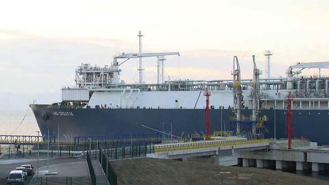 Brod LNG Croatia stigao u Omišalj: “Terminal ucrtao Hrvatsku na energetsku kartu svijeta”
