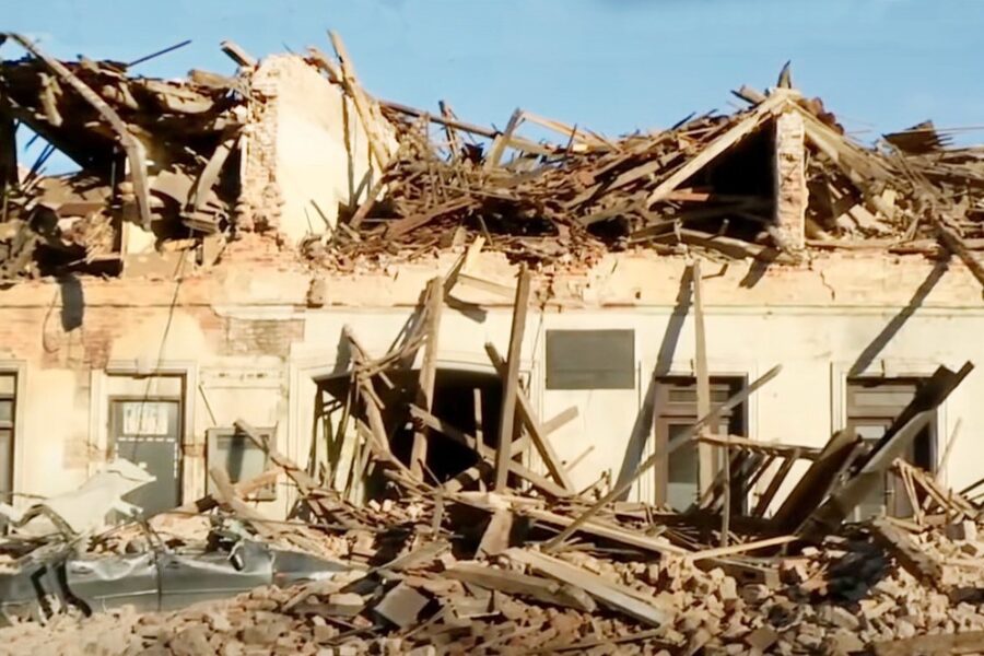 Grad Rijeka šalje 400 tisuća kuna pomoći Petrinji, Glini i Sisku