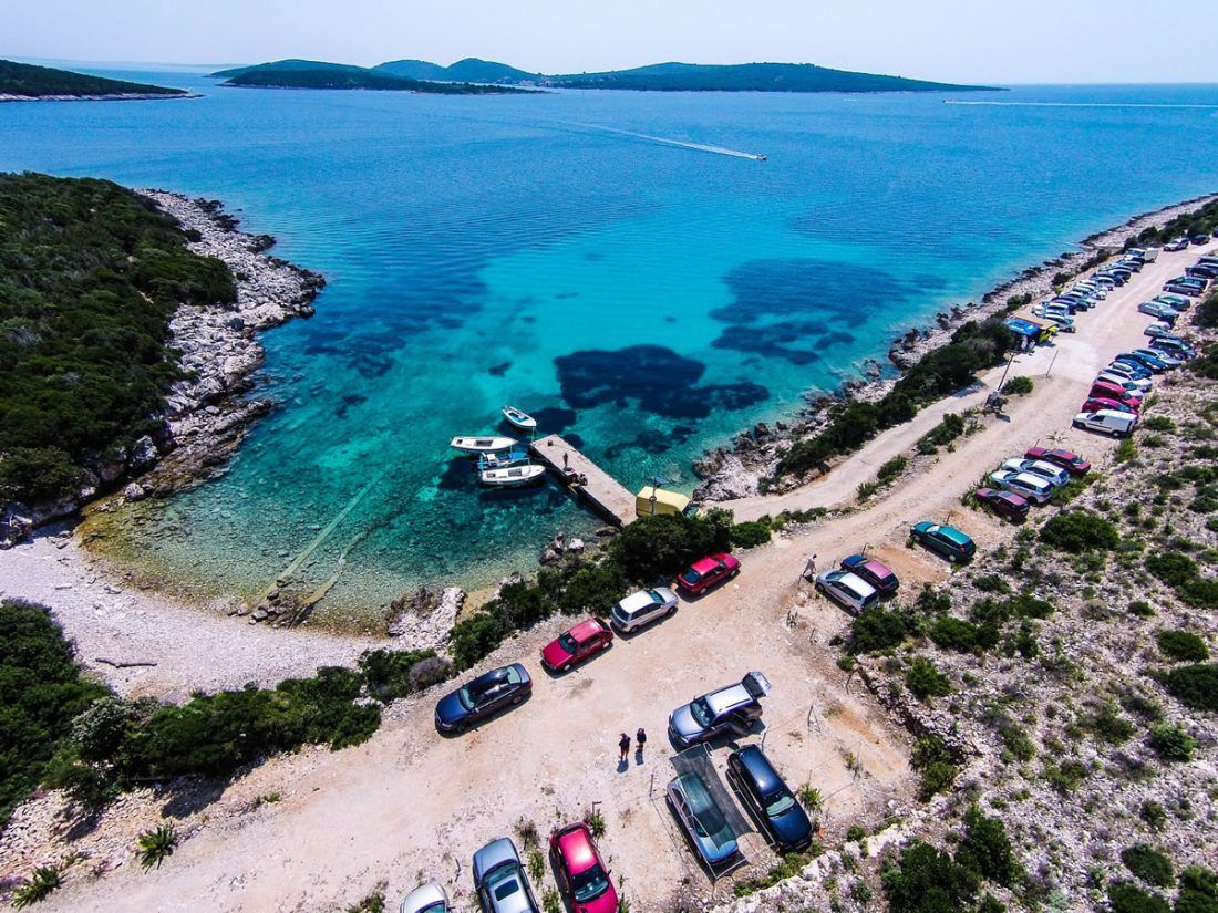 Gradonačelnica Malog Lošinja: “Mrtvaška nema veze s Jadrankom i prenamjenom zemljišta!”
