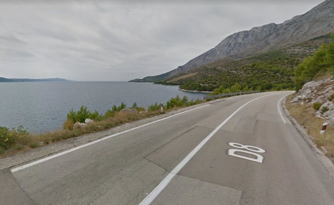 Teška prometna nesreća na Jadranskoj magistrali, jedna osoba na mjestu poginula