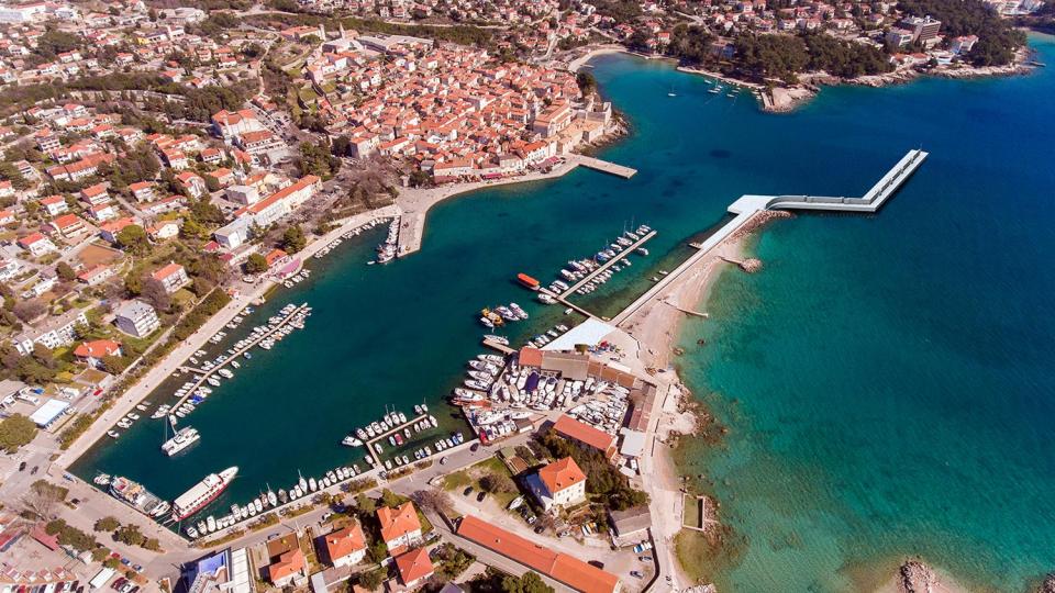 KREĆE IZGRADNJE RIBARSKE LUKE KRK Sigurnije privezište za ribare sa svom komunalnom opremom
