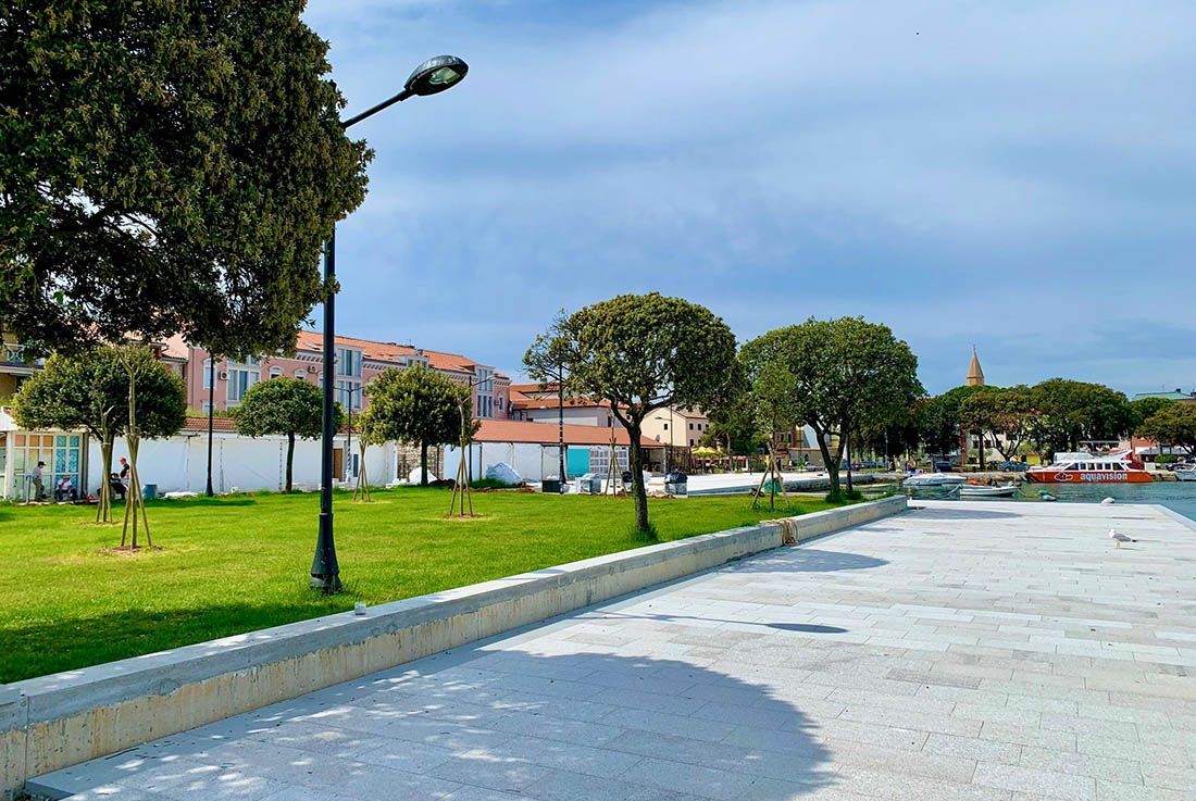 Obnovljena riva u Umagu dobila novu vizuru