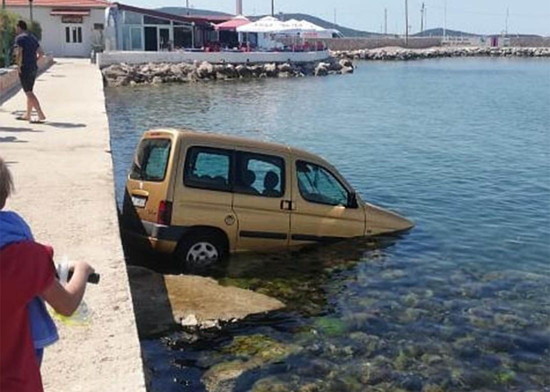 ŽUTA PODMORNICA Kako li mu je ovo uspjelo?