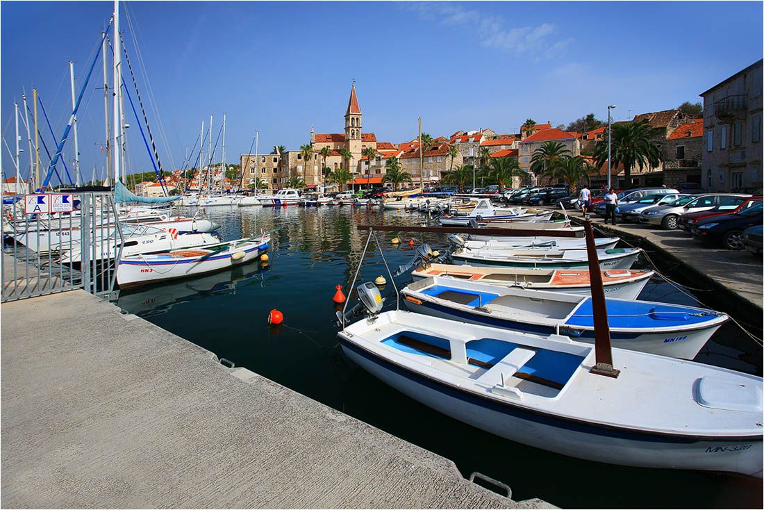 PROVALA U BROD Ukradena roba vrijedna 15 tisuća kuna