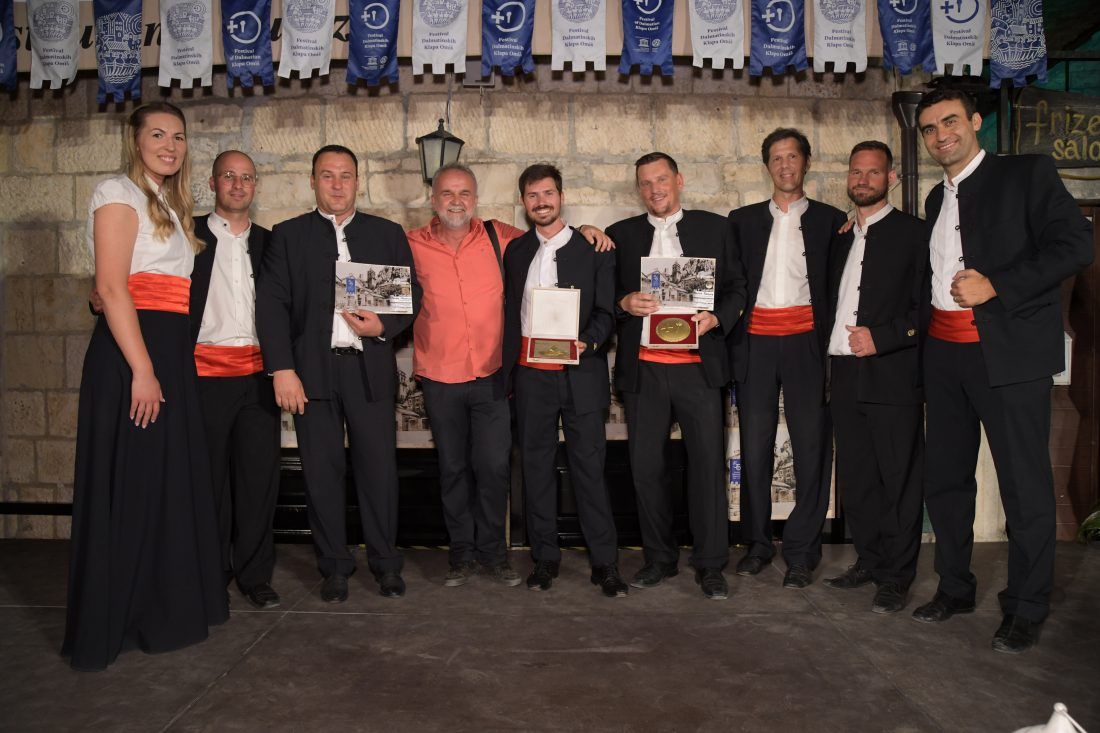 Klapa Praska iz Podstrane pobjednik u Večeri mješovitih klapa na Omiškom festivalu