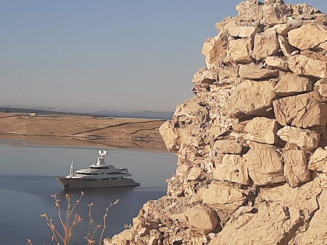 FOTO Luksuzna jahta okružena izvanzemaljskom ljepotom – je li na njoj Luka Modrić?