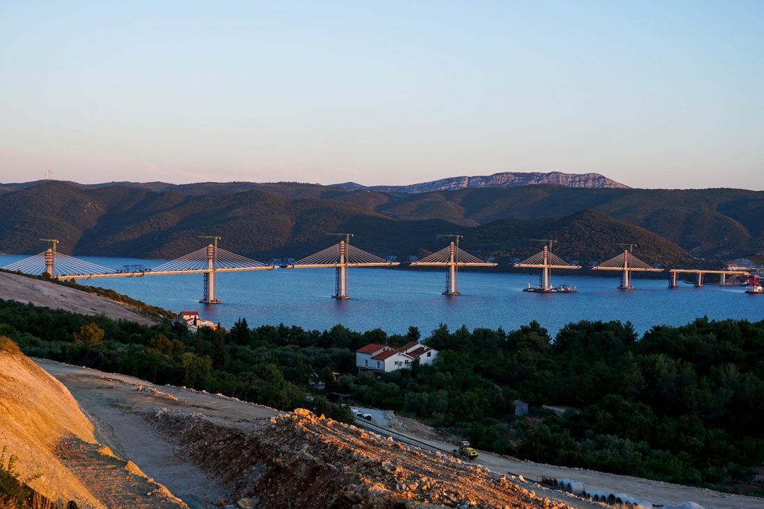 A JOŠ NIJE NI PUŠTEN U PROMET: Pelješki most već potaknuo rast cijena zemljišta na Korčuli