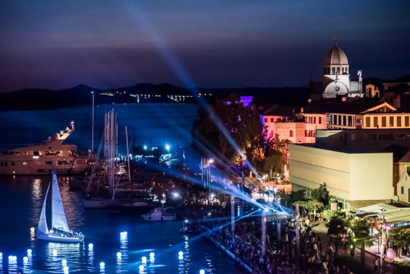 LIGHT IS LIFE Manifestacija kojom Šibenik obilježava dan kad je među prvima u svijetu dobio javnu rasvjetu