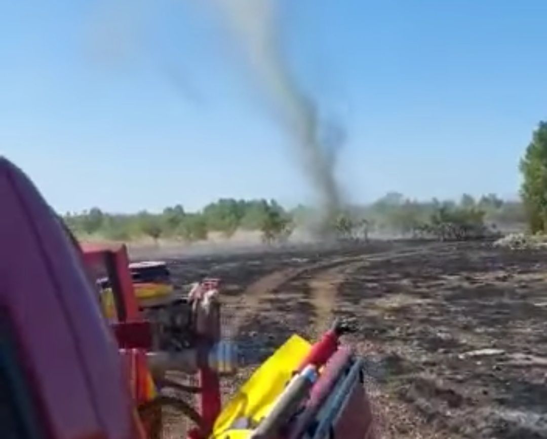 VIDEO Drniški vatrogasci na terenu bježali pred pijavicom