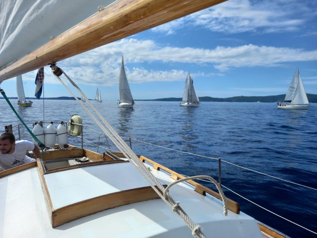 Odjedrena 23. Labud Classic & Vintage regata – Klasičare ni bonaca nije omela