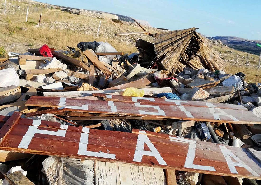 Pokrenuta istraga o divljem odlagalištu otpada s područja Općine Kolan